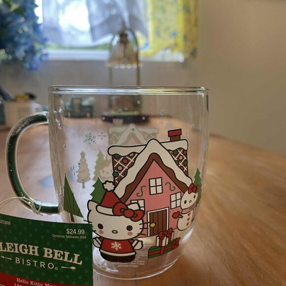 NWT Hello Kitty Christmas Mug - Picture 1 of 2